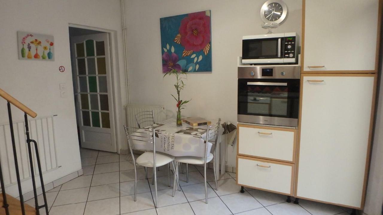 Gite Voltaire Sotteville-lès-Rouen Exterior foto